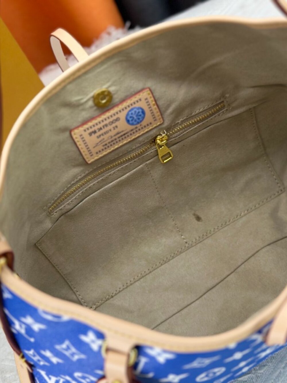 NWT - Louis Vuitton Authentic Bags - Picture 8 of 9